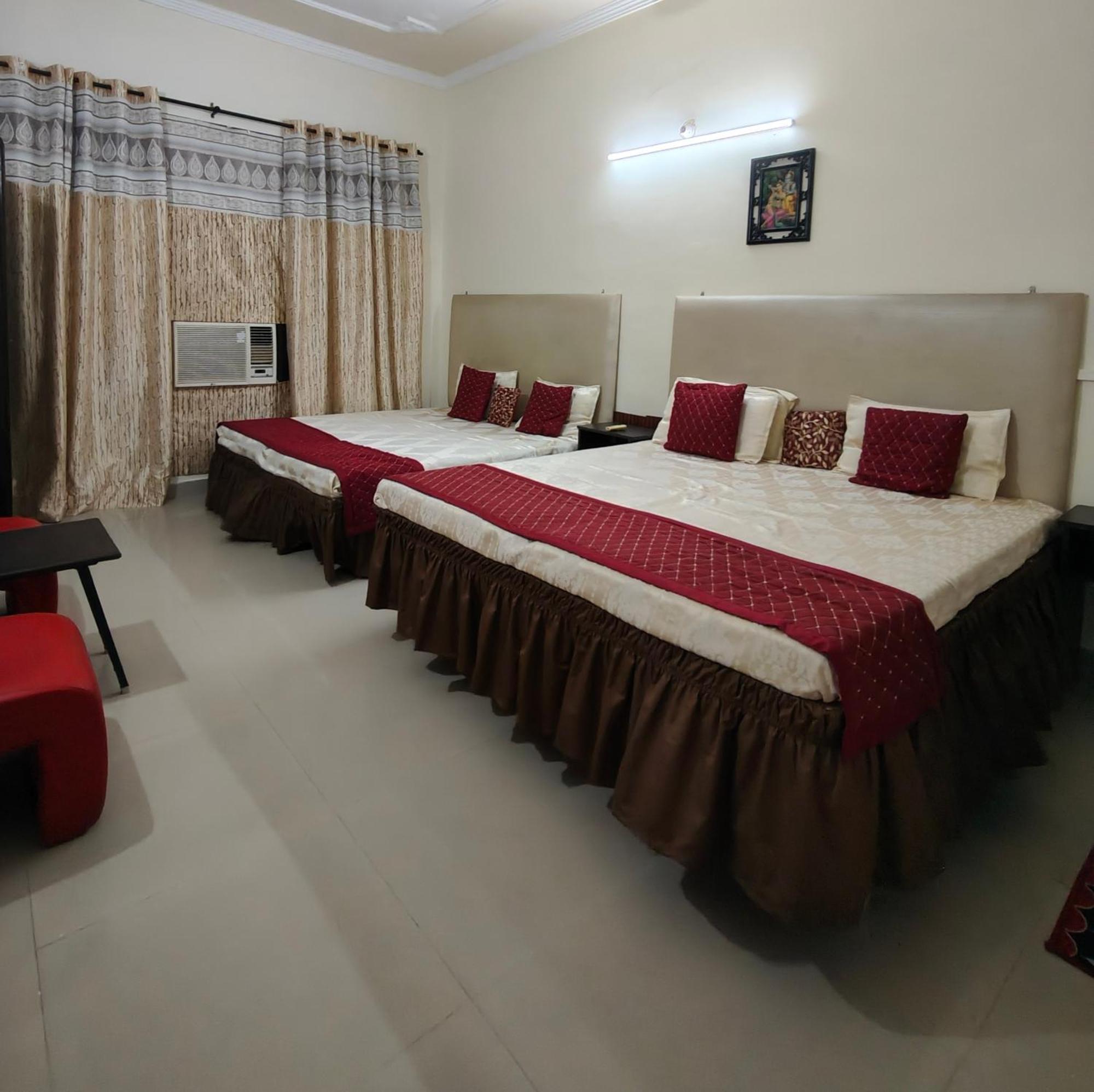 New Chandigarh Holiday Home Экстерьер фото
